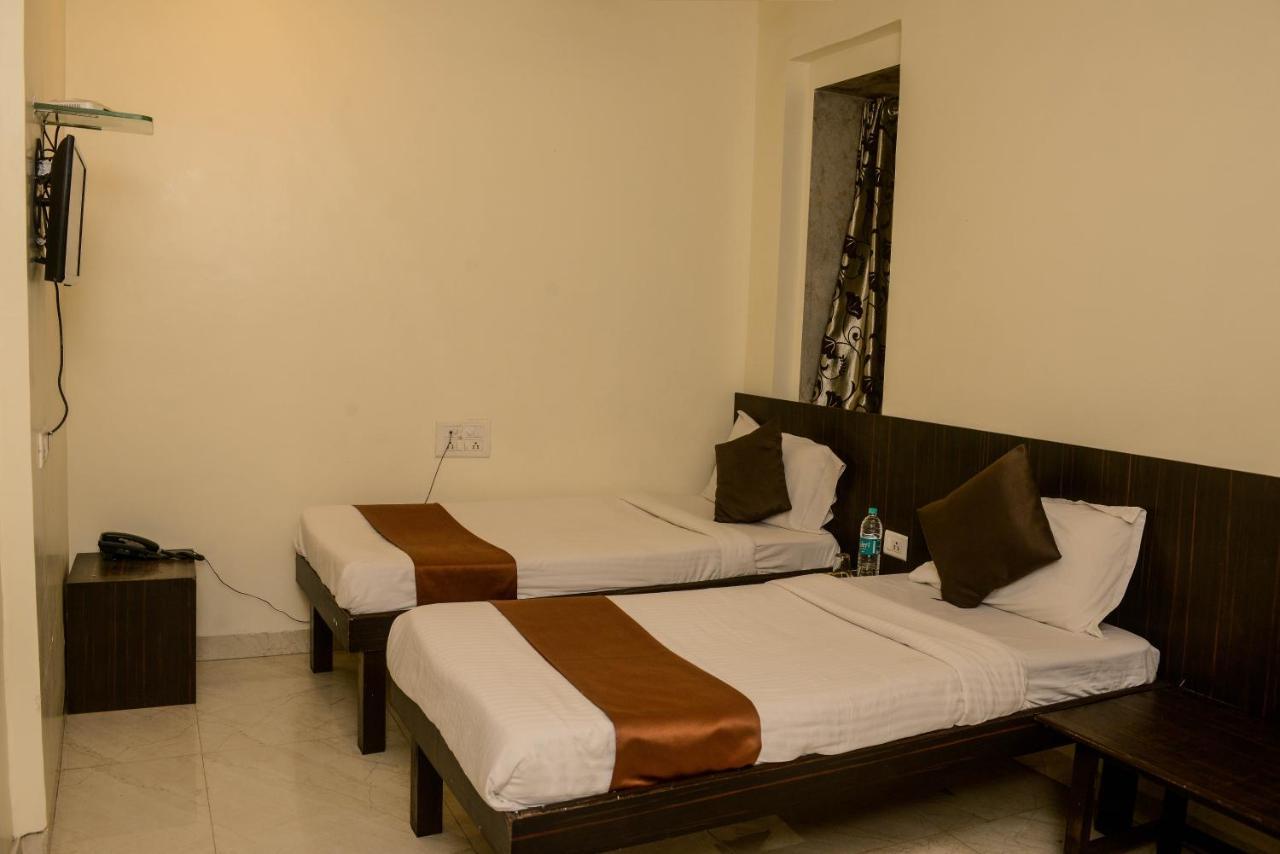 Hotel National Mumbai Dış mekan fotoğraf