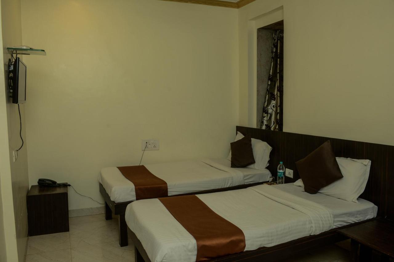 Hotel National Mumbai Dış mekan fotoğraf