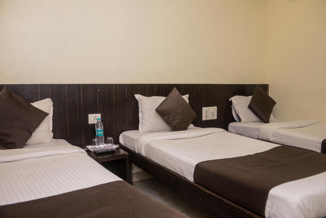 Hotel National Mumbai Dış mekan fotoğraf
