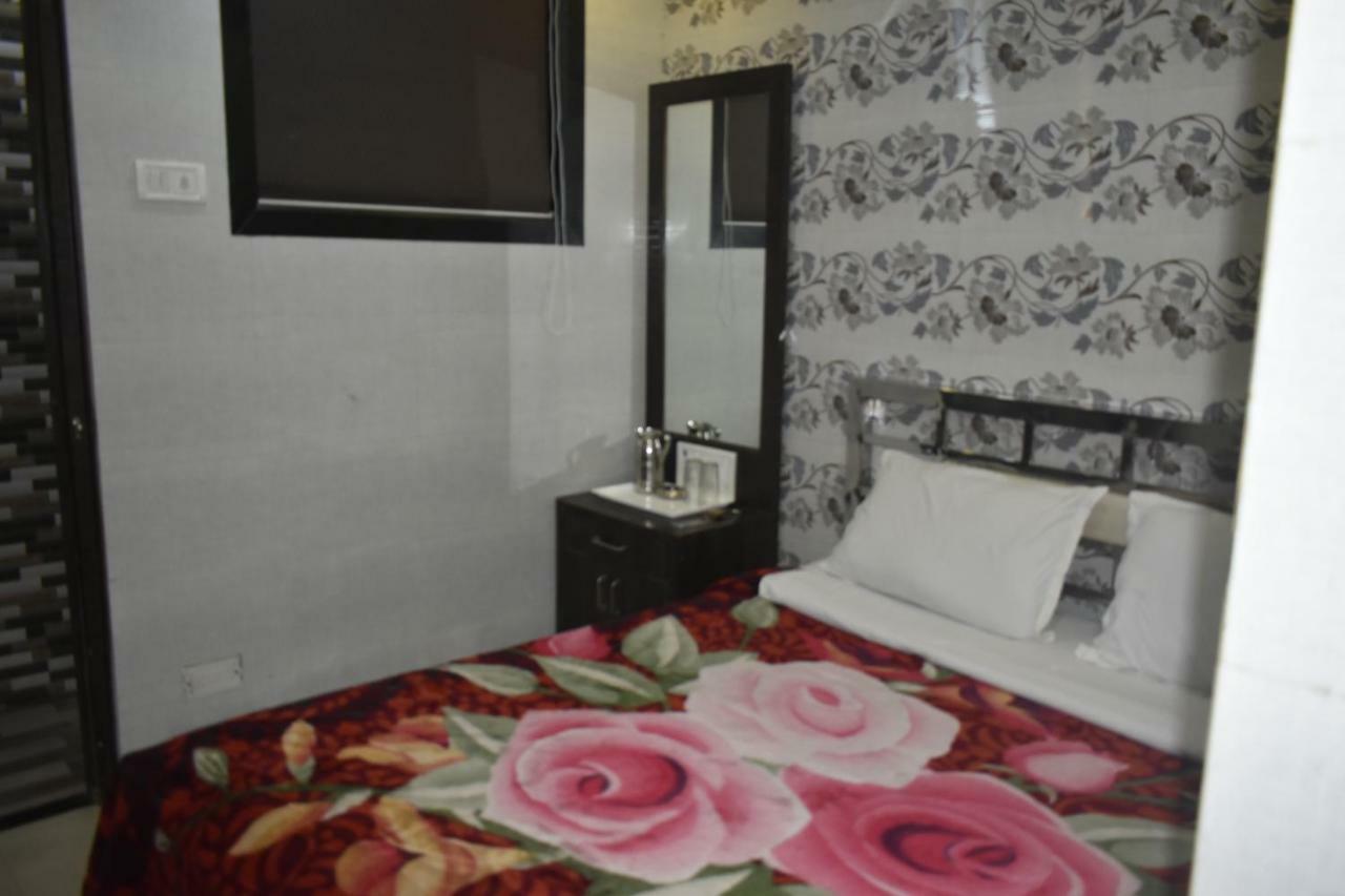 Hotel National Mumbai Dış mekan fotoğraf